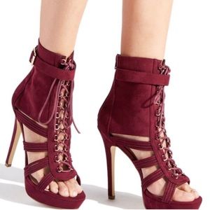 Platform stiletto suede burgundy high heels size 9.5 - new in box